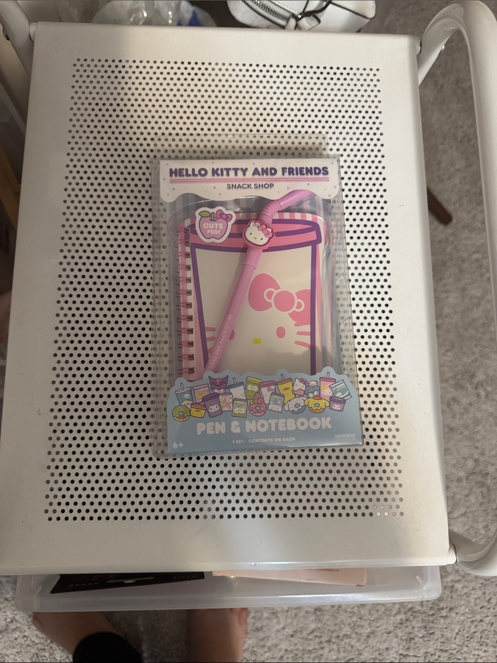 Hello Kitty Pink Pen & Notebook Set - Hello Kitty and Friends